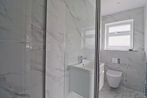 En-Suite- click for photo gallery